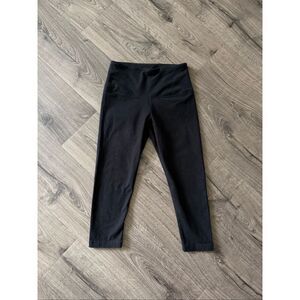 Lysse  crop capri pants size Small